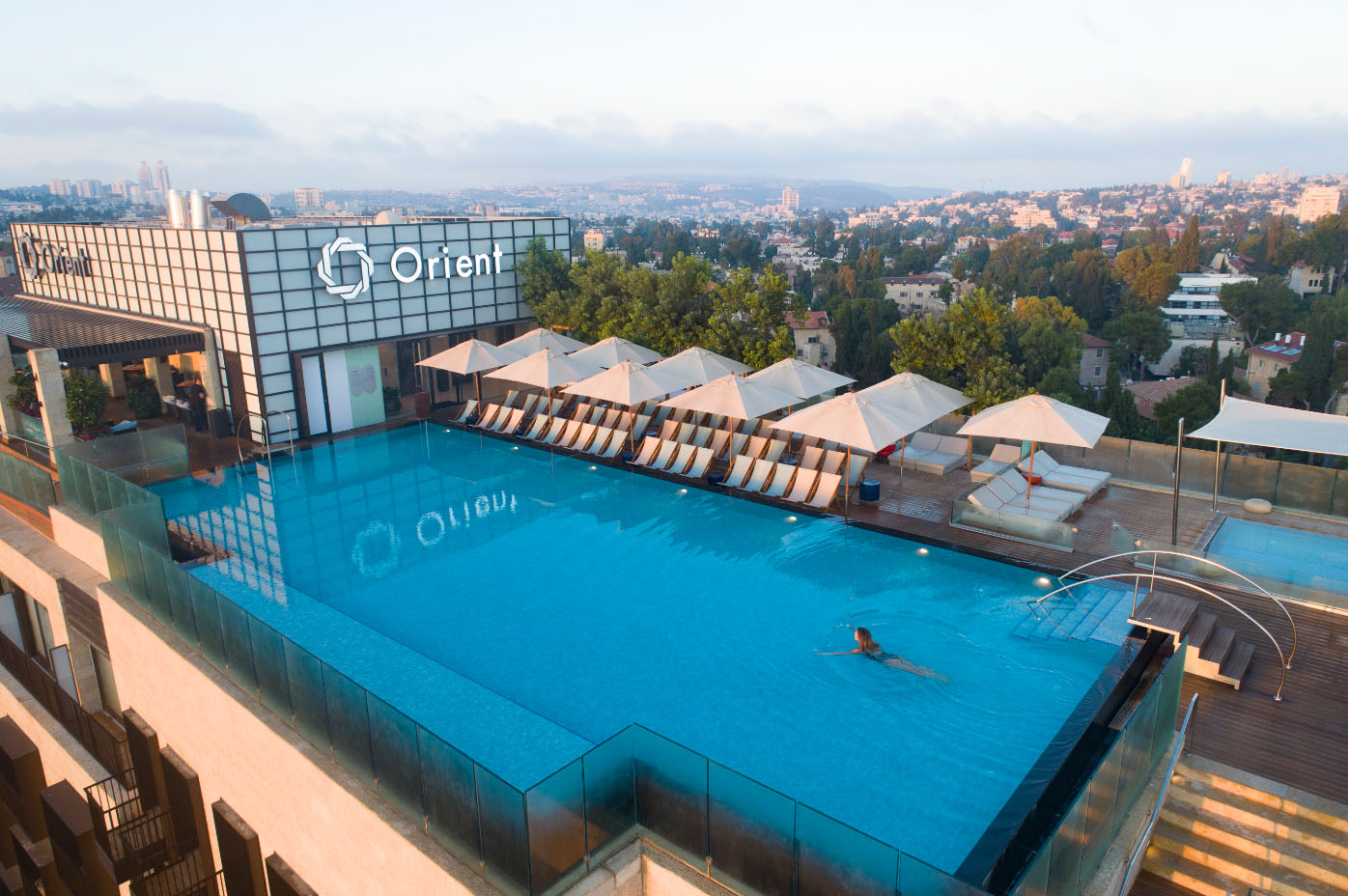 Orient roof-top pool