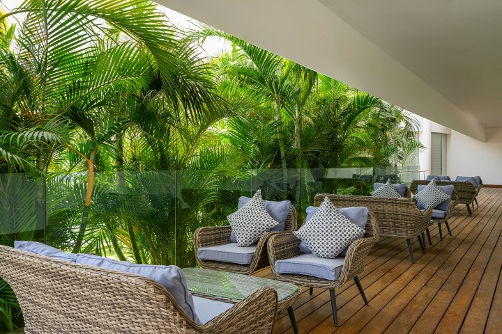 Ganim Hotel Patio